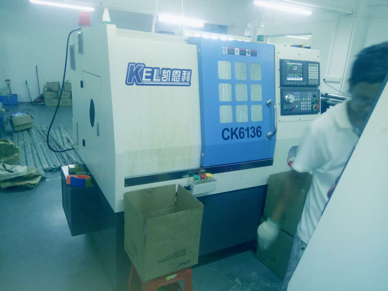 凱恩利機床 CKX6136C (36標準排刀機）∠45斜床身高配置數(shù)控車床。