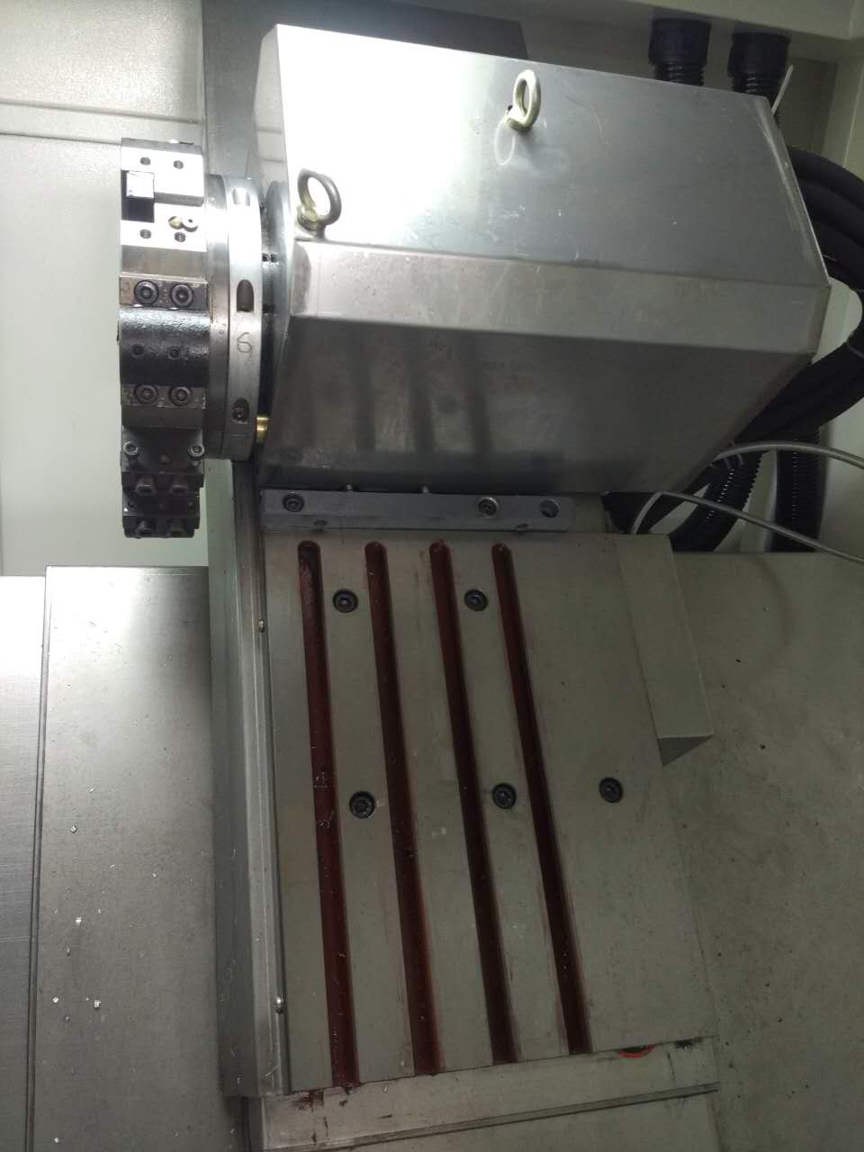 CKX6146D—W∠45斜床身數(shù)控車床(刀塔帶尾座機）—高配置